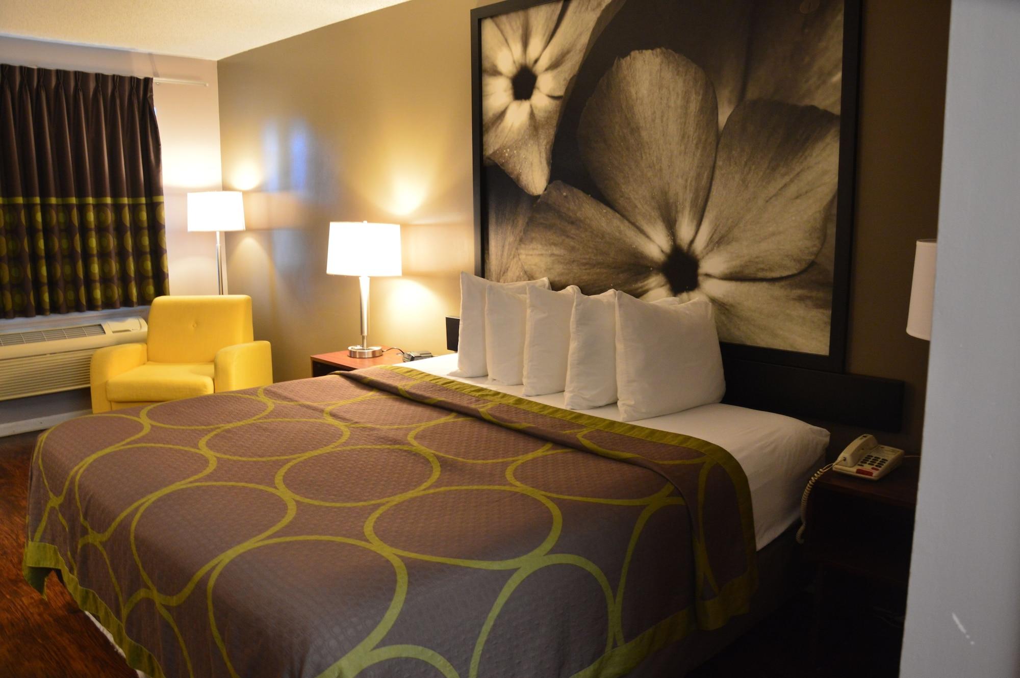 Super 8 By Wyndham Madison Hotel Kültér fotó