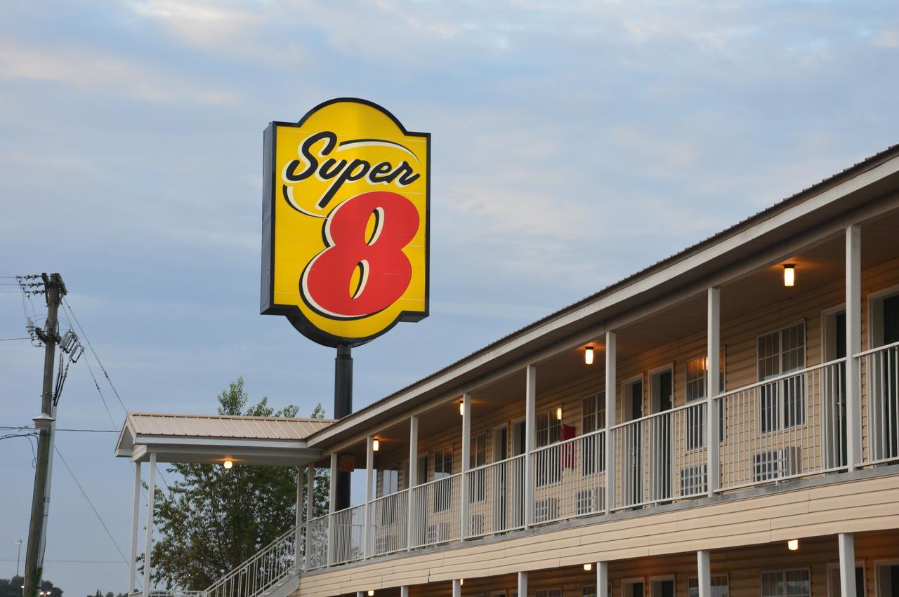 Super 8 By Wyndham Madison Hotel Kültér fotó